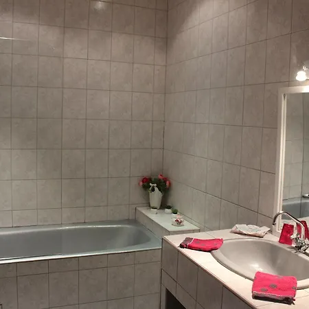 Chambres D'hotes Au Vieux Pressoir Frühstückspension
